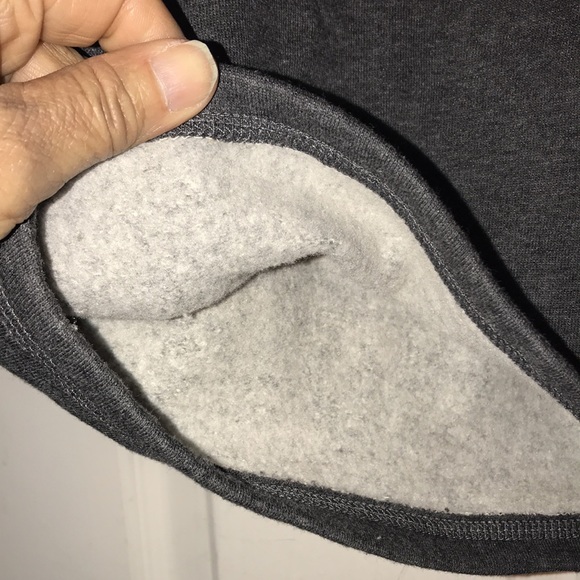 Men’s Fleece-Lined Sweatshorts - Picture 4 of 7